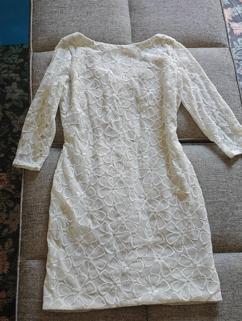 Diane Von Furstenberg Cream Floral Lace Sheath Dress